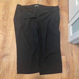 Nike dri-fit golf capris